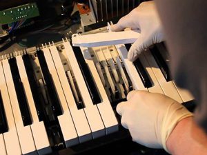 SỬA CHỮA PIANO ĐIỆN