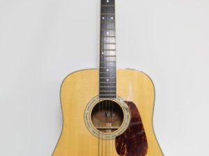 Guitar Acoustic Morris M-50